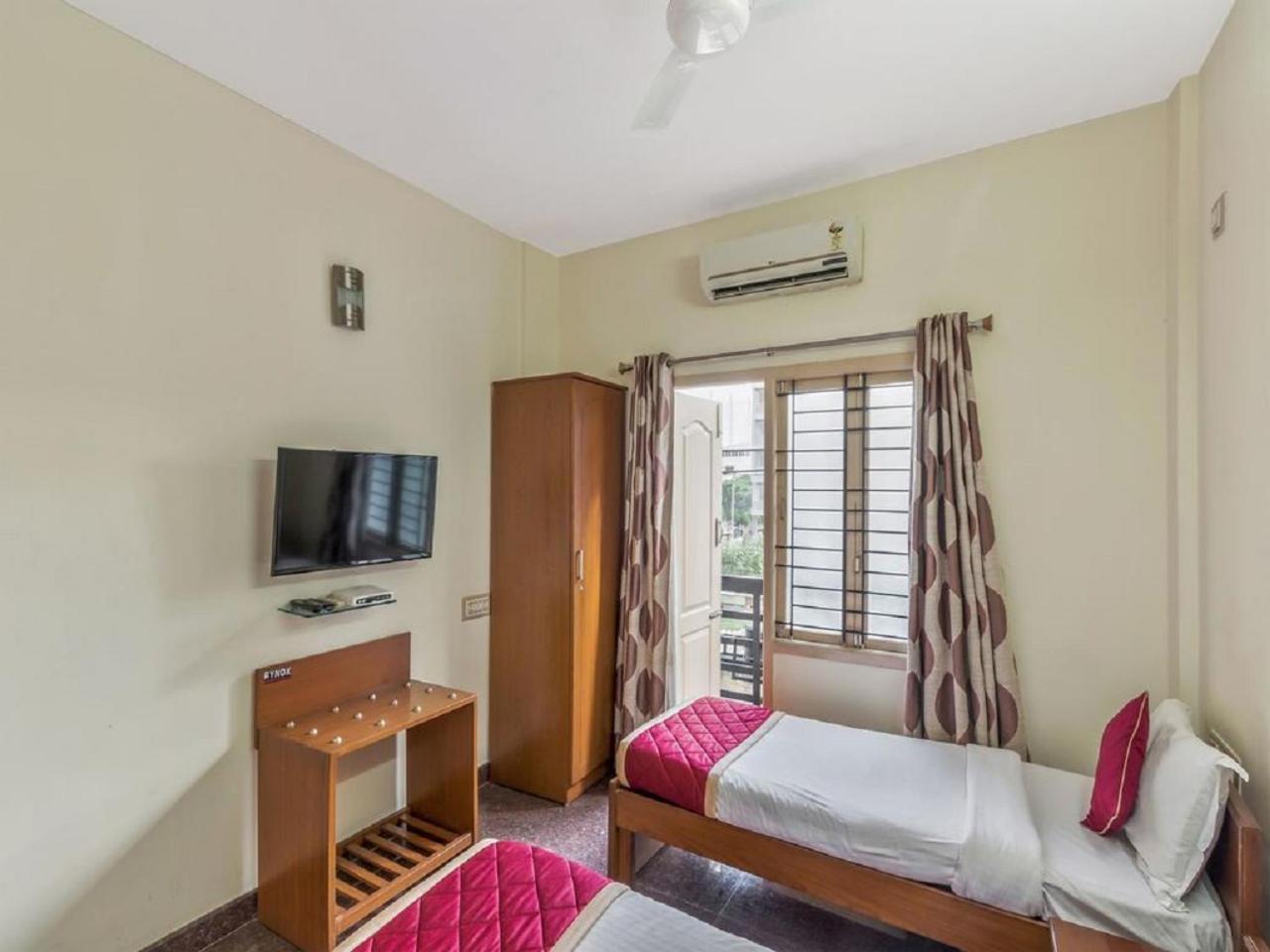 העיר בנגלור Hotel Felicity Inn Egl By Sky Stays מראה חיצוני תמונה