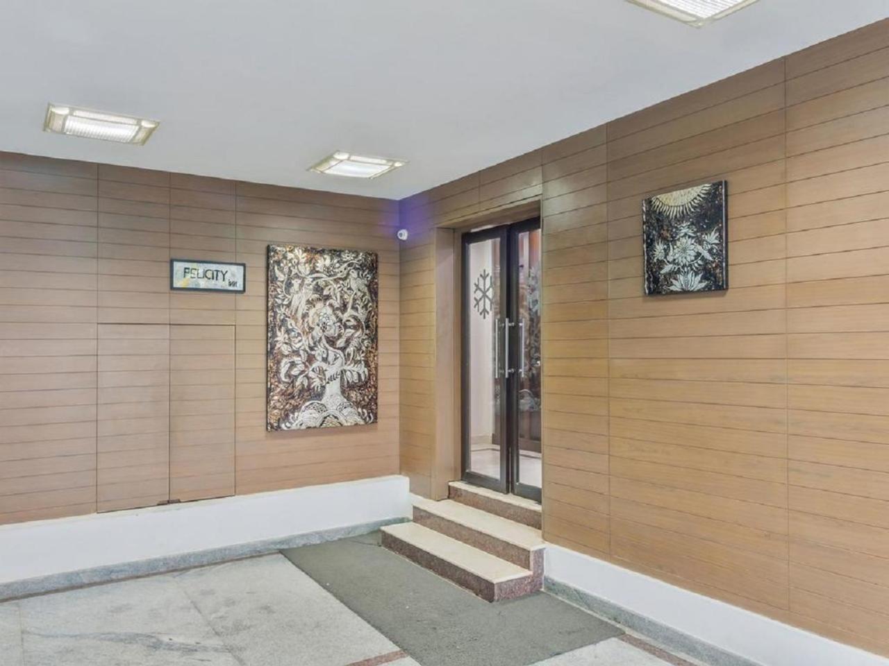 העיר בנגלור Hotel Felicity Inn Egl By Sky Stays מראה חיצוני תמונה