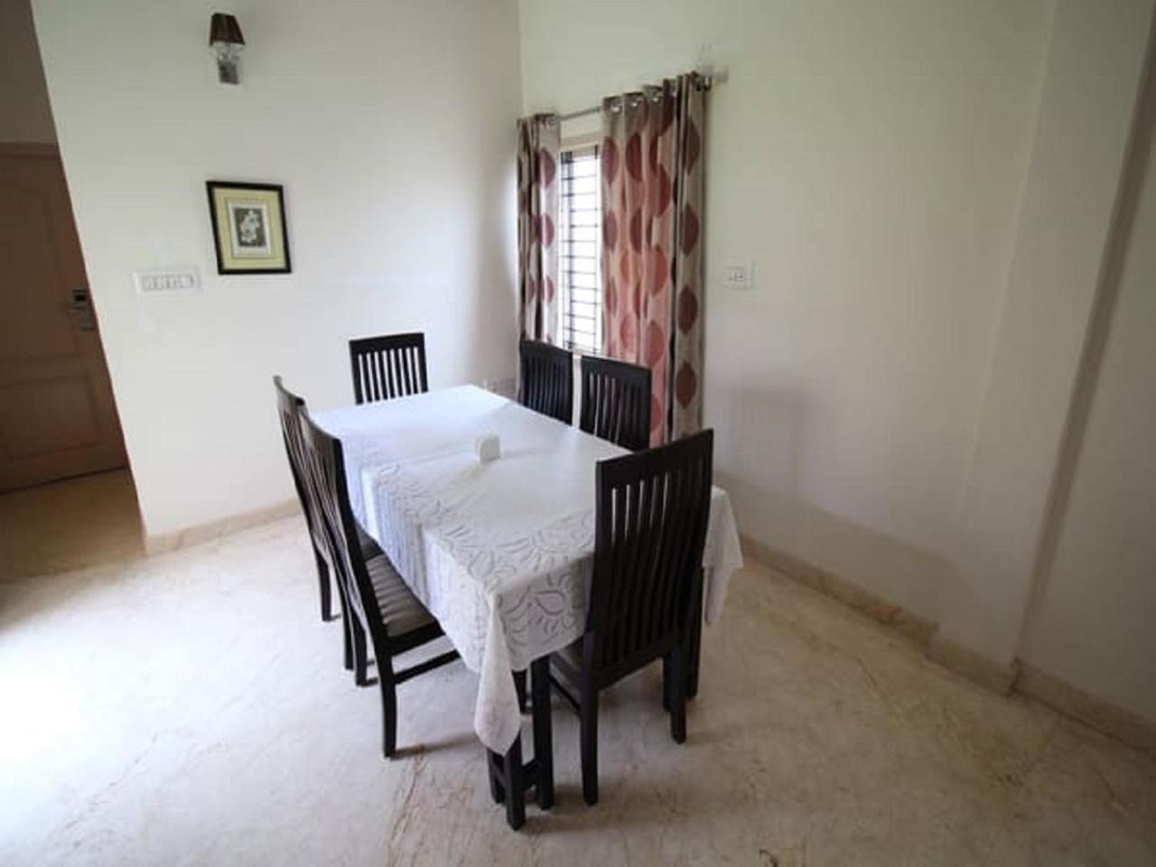 העיר בנגלור Hotel Felicity Inn Egl By Sky Stays מראה חיצוני תמונה
